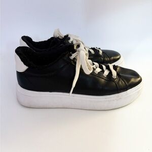 SCHUTZ Black Kristin - Sherpa Lined Platform Sneakers - Size 7